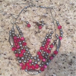 Necklace and earring set